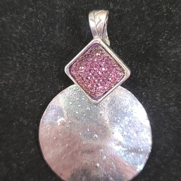 PENDANT PURPLE silver/Black tone. - Picture 5 of 9